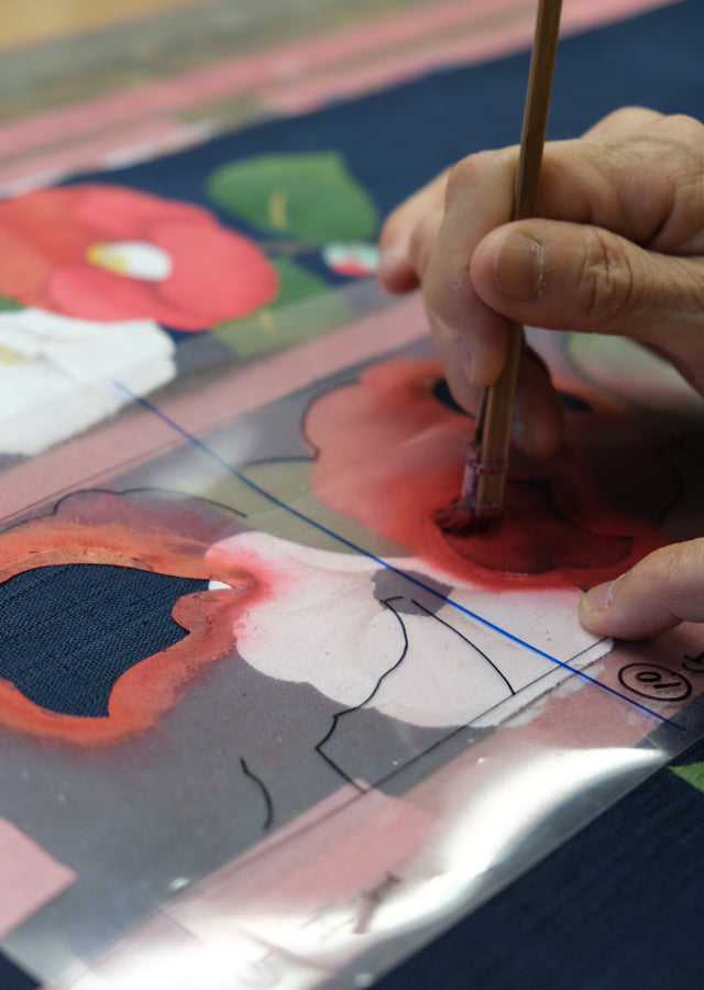 細タペストリー(紅椿白椿)