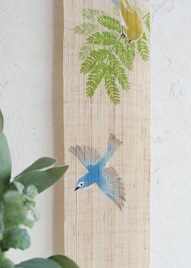 細タペストリー(ルリビタキ)