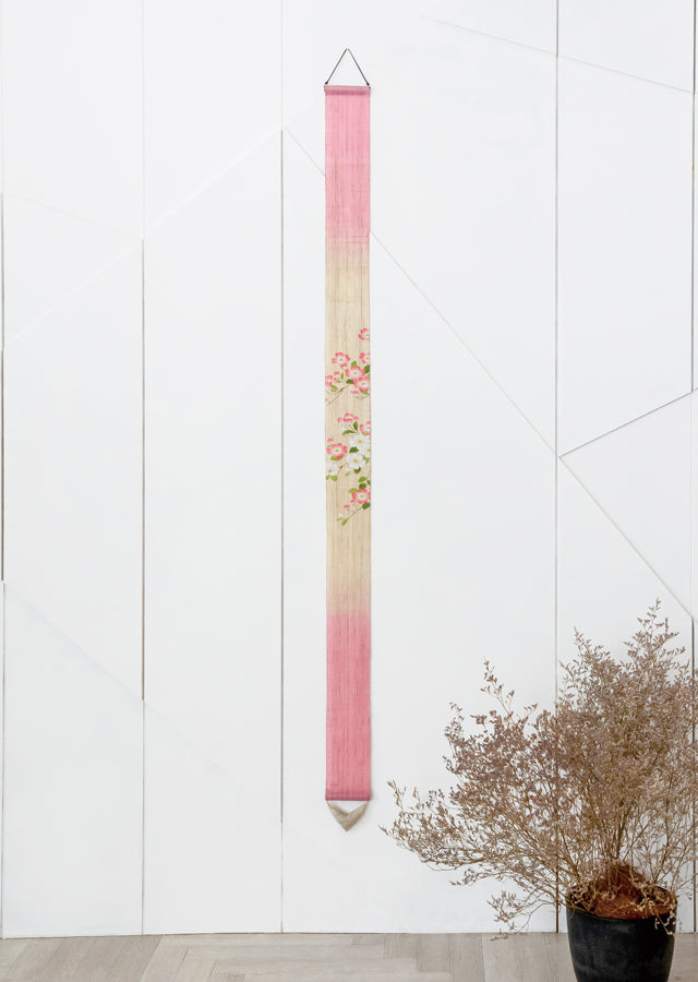 細タペストリー(ハナミズキ)