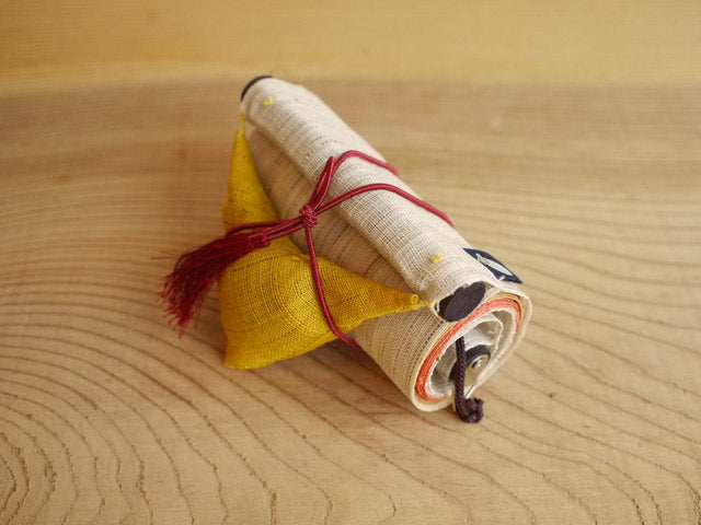 細タペストリー(茜)