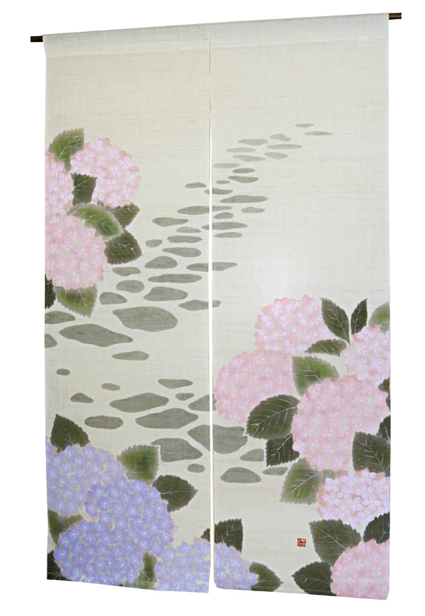 麻のれん(紫陽花小径)