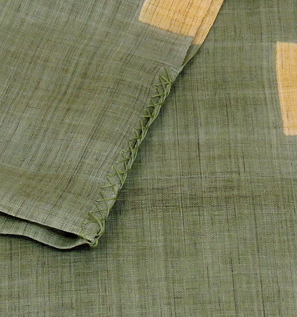 麻のれん(木漏れ日)