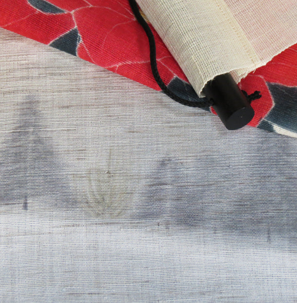 和風モダンタペストリー(ポインセチア)