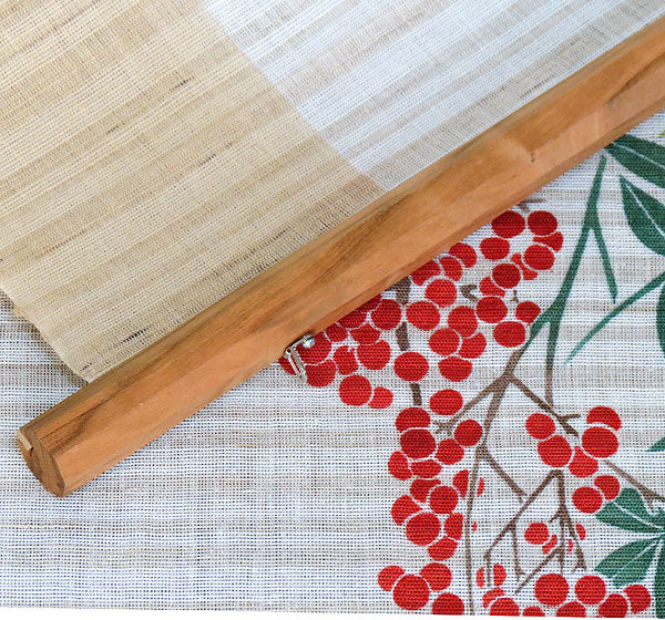 和風モダンタペストリー(南天)