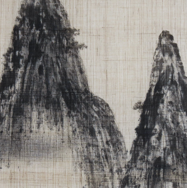 和風モダンタペストリー(山)