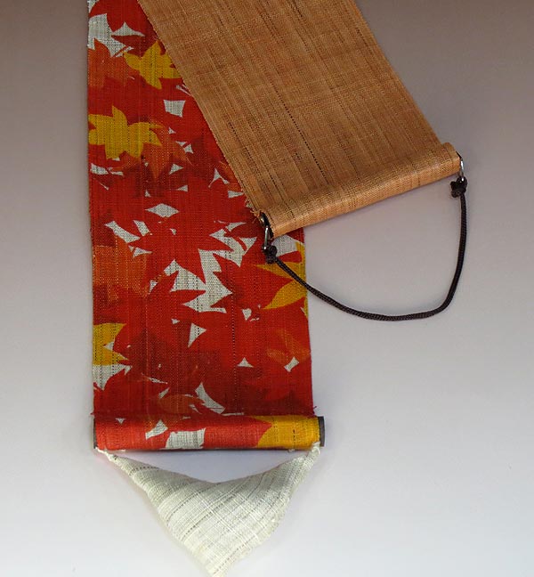 Thin tapestry (Autumn leaves viewing) momizi kari