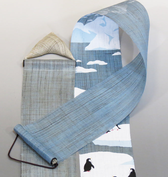 細タペストリー(セカンドペンギン)