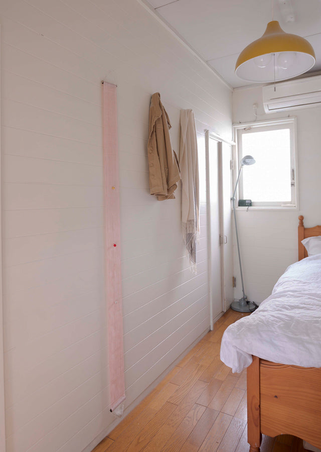 Thin tapestry (Enmusubi "Kusudama")