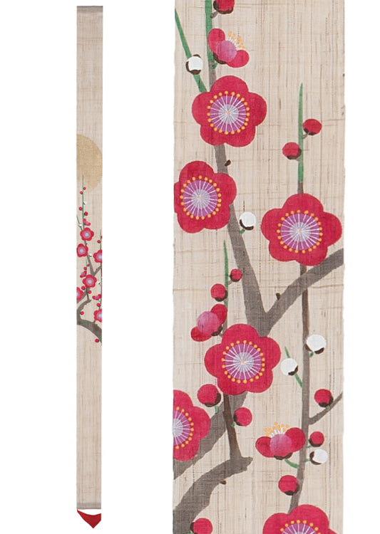 細タペストリー(明け時の梅)