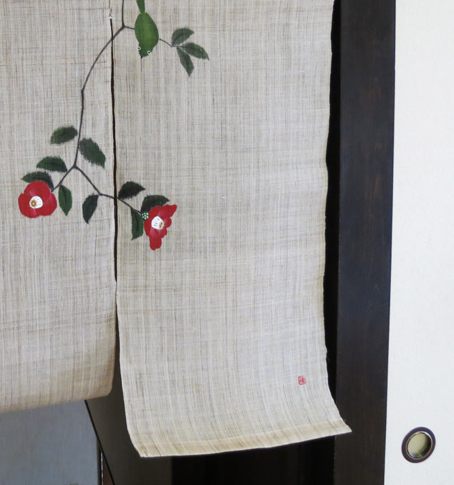 Linen curtain (camellia with white eyes) tubaki ni meziro