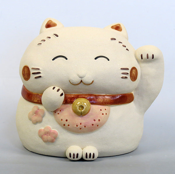 陶人形（ふふふの招き猫）