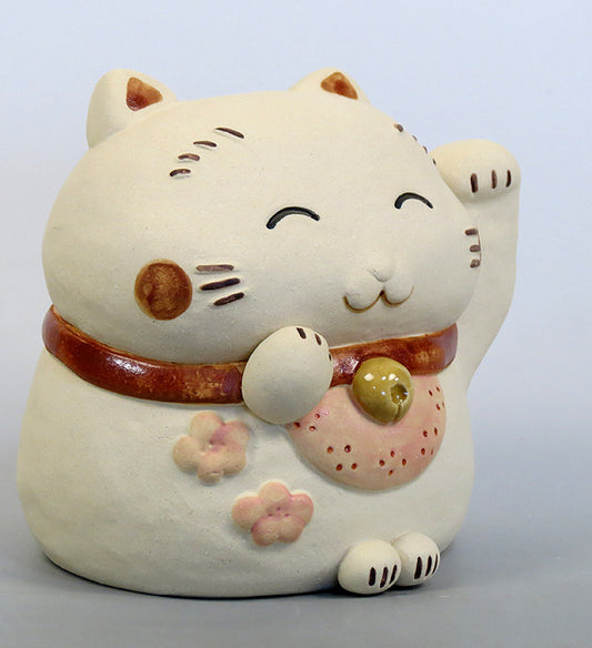 陶人形（ふふふの招き猫）