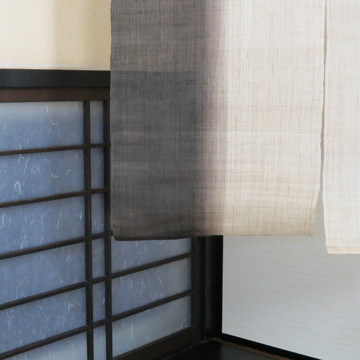 Vertically dyed noren (black) 