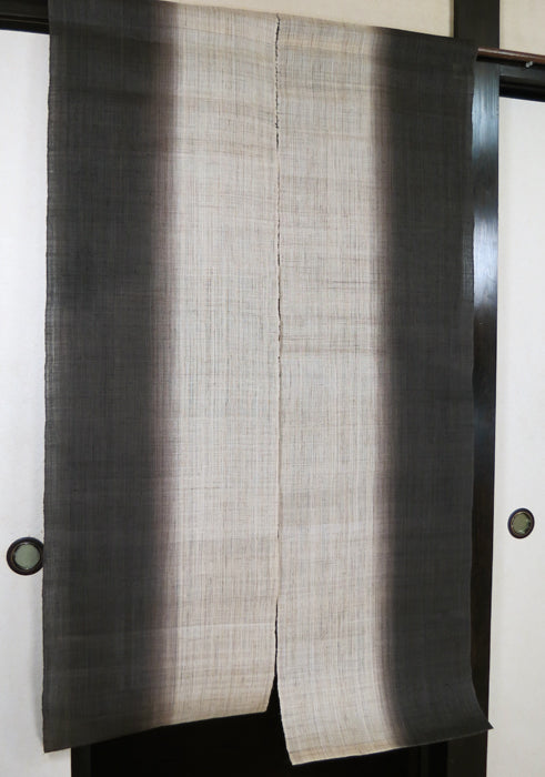 Vertically dyed noren (black) 