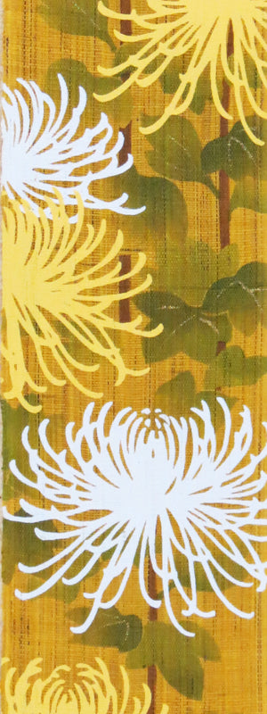 Thin tapestry (chrysanthemum) itokiku