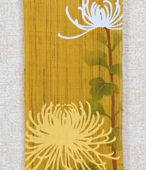 Thin tapestry (chrysanthemum) itokiku