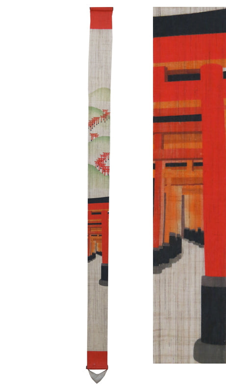 Thin tapestry (Fushimi Inari-taisha.) oinari san